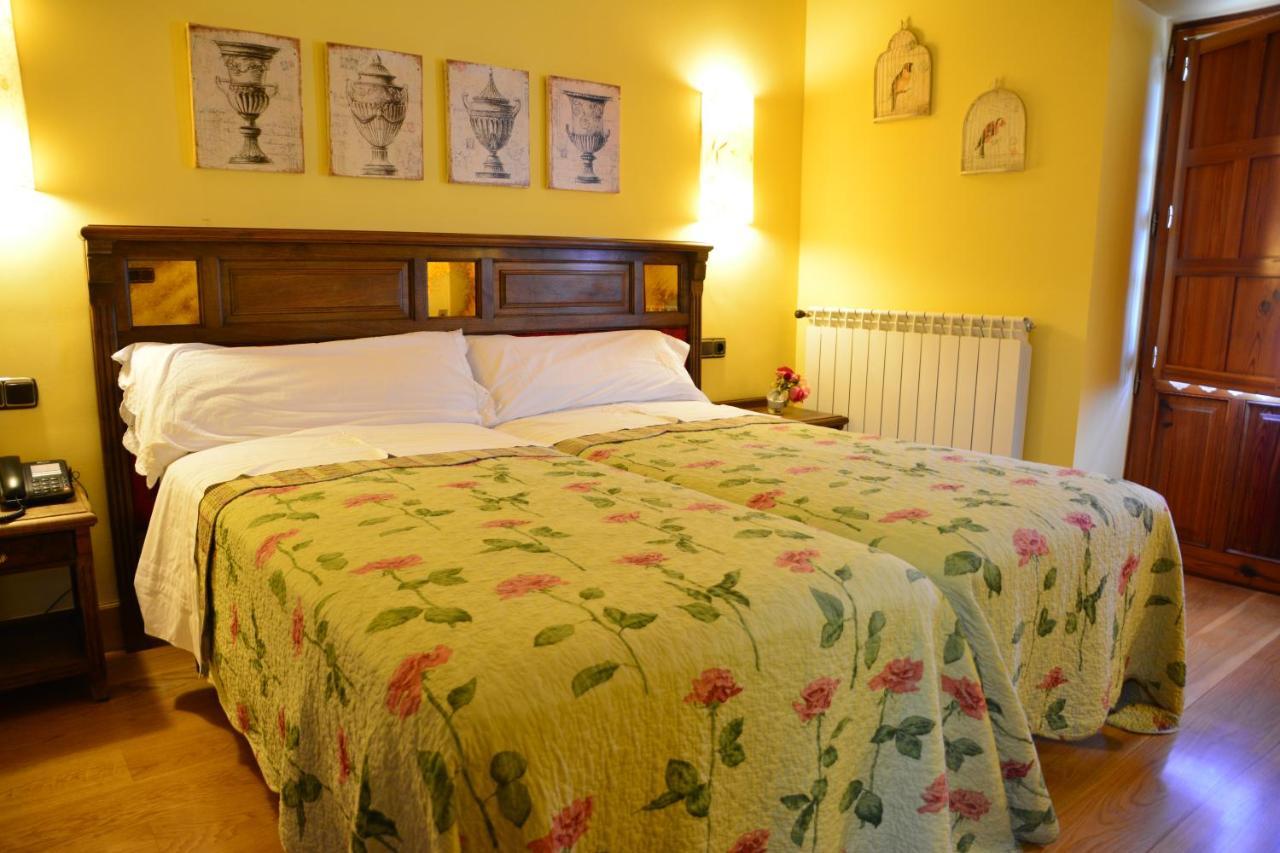 Villa Ferrera Posada Rural Herrera de Valdecanas Екстер'єр фото