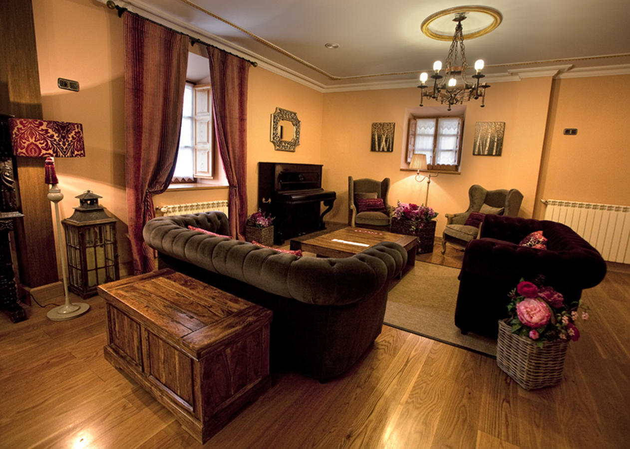 Villa Ferrera Posada Rural Herrera de Valdecanas Екстер'єр фото