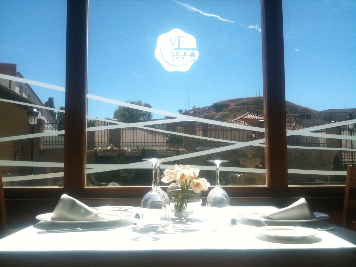 Villa Ferrera Posada Rural Herrera de Valdecanas Екстер'єр фото